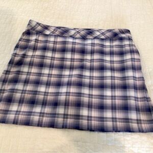 Izod Golf Skort Womans size 10 Plaid Blue and White and pale pink